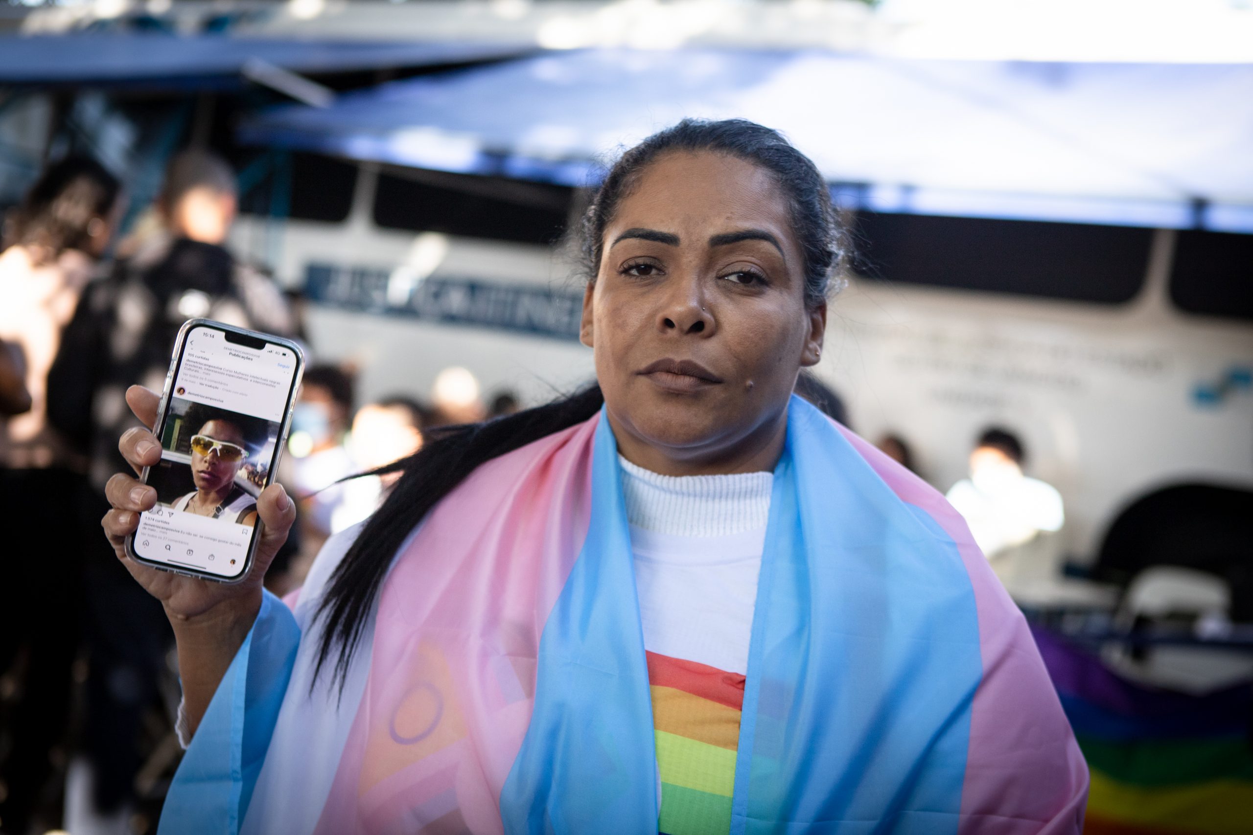 Ivoni Campos fez a retificacao pós mortem do nome do filho trans que se suicidou esse ano. (Foto: Zo Guimaraes/UOL)