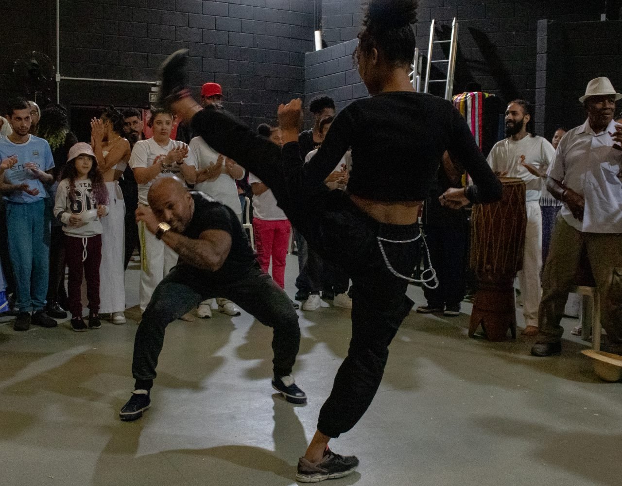Roda de Capoeira durante o evento - PANELAFRO_evento_culturapopular_zonasul_vitorijumapili_25082023-4