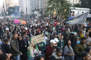 Marcha da Maconha em SP, 2023 (Foto: Agência Brasil)