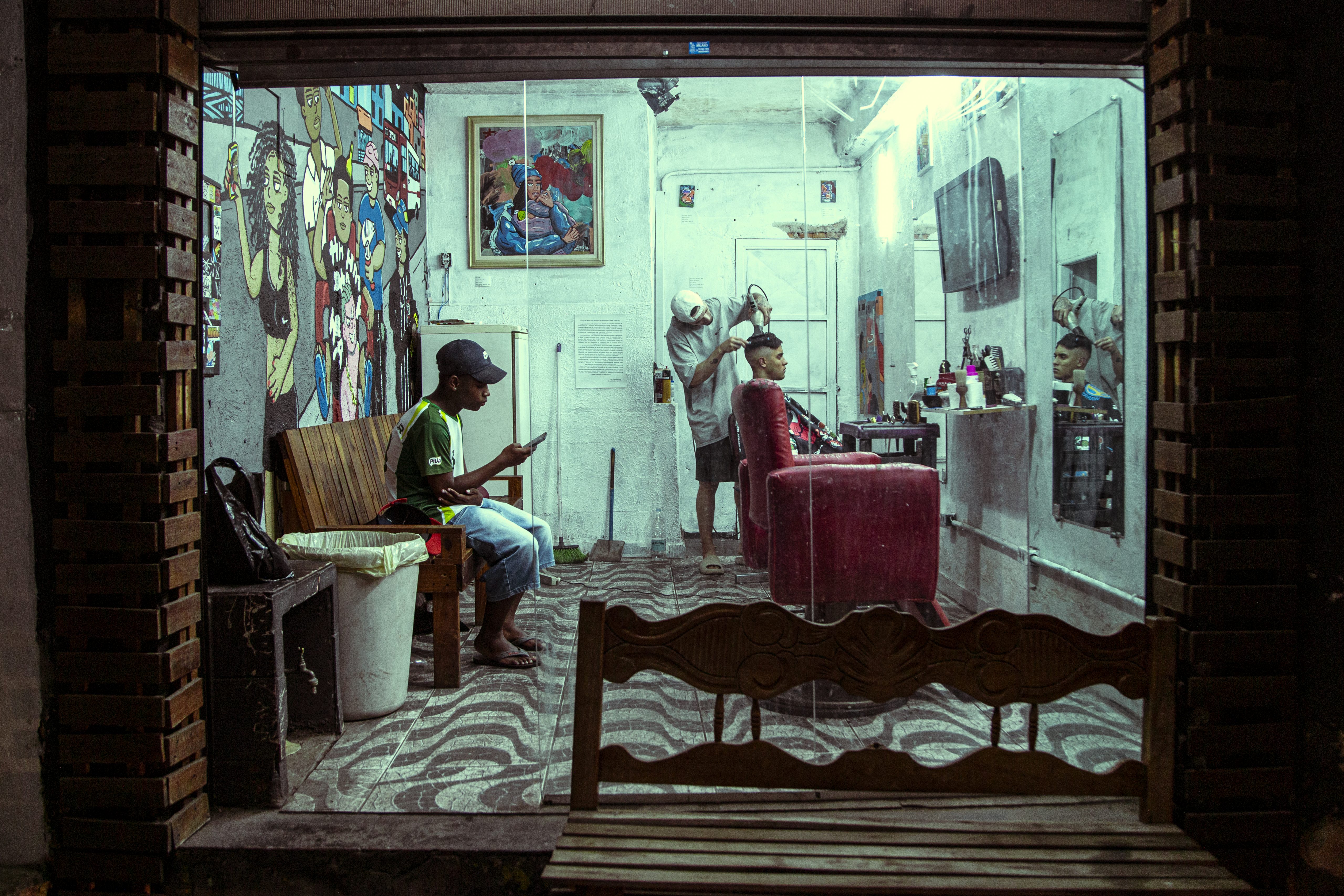 Galeria Mema Fita, na Cidade Tiradentes (foto: Pedro Salvador)