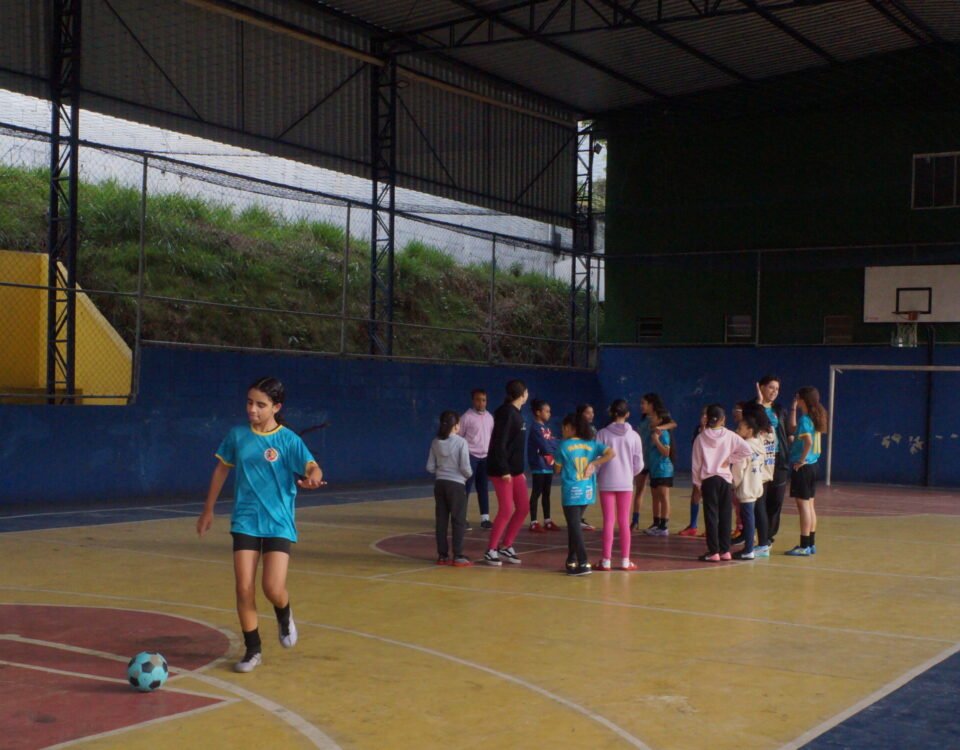 Pé de Moleca, iniciativa de futebol para meninas no Campo Limpo, Zona Sul de São Paulo (foto Carolina Rosa)