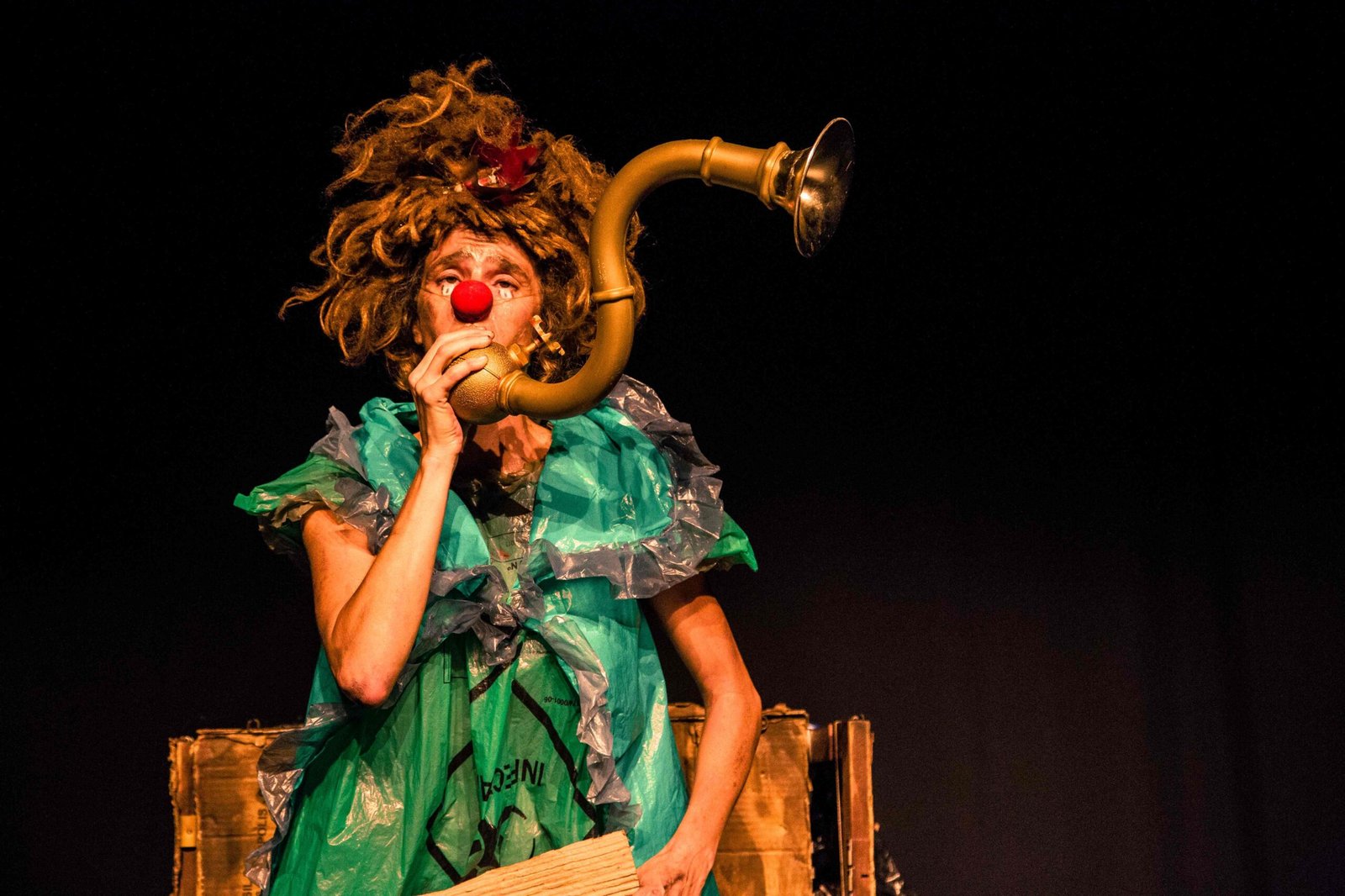 Cena de 'Catadora de Ilusões' (Foto: Livia Simardi)