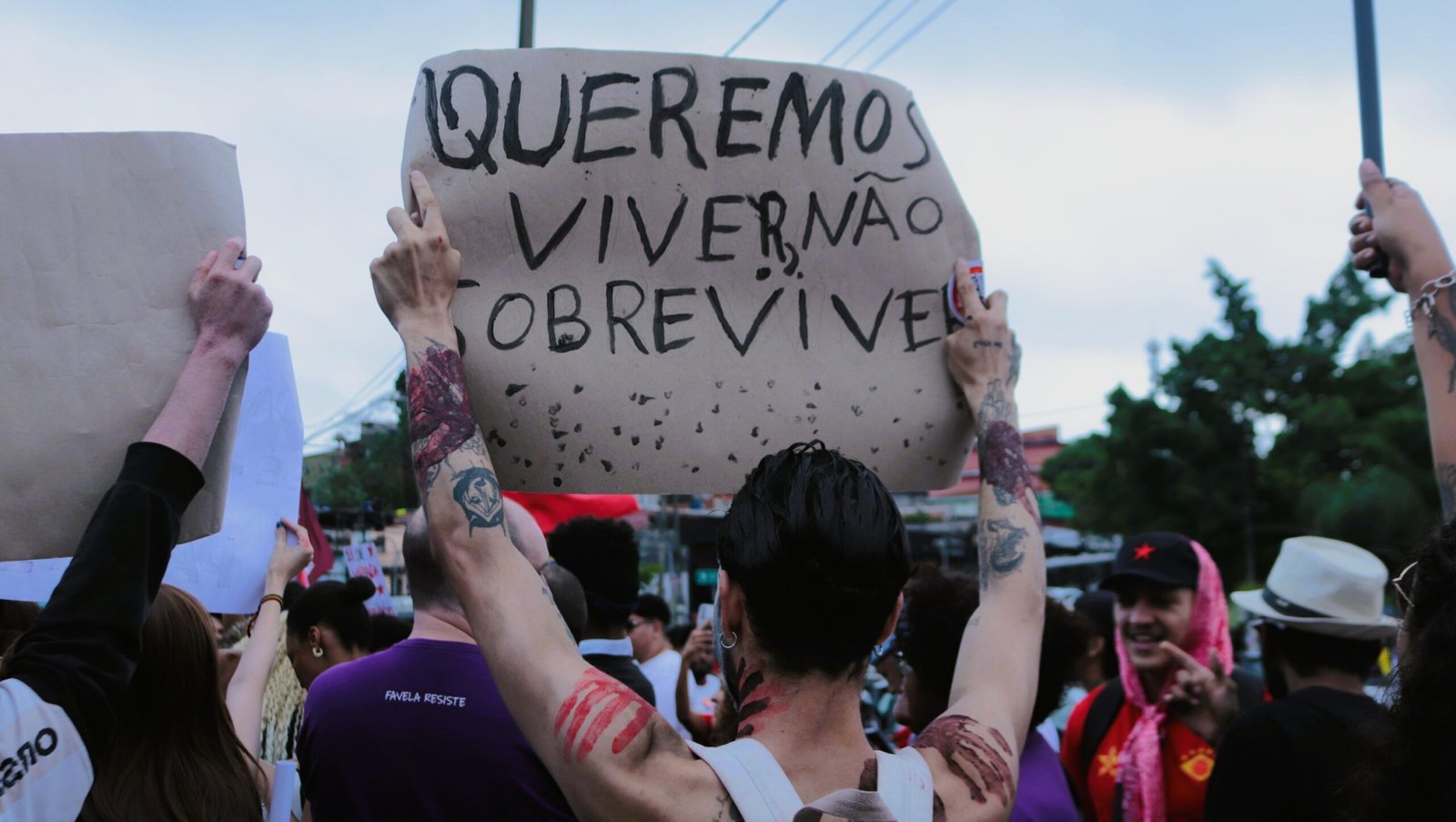 Ato pela democracia no Capão Redondo, realizado no dia 11 de outubro (Foto Carolina Rosa)