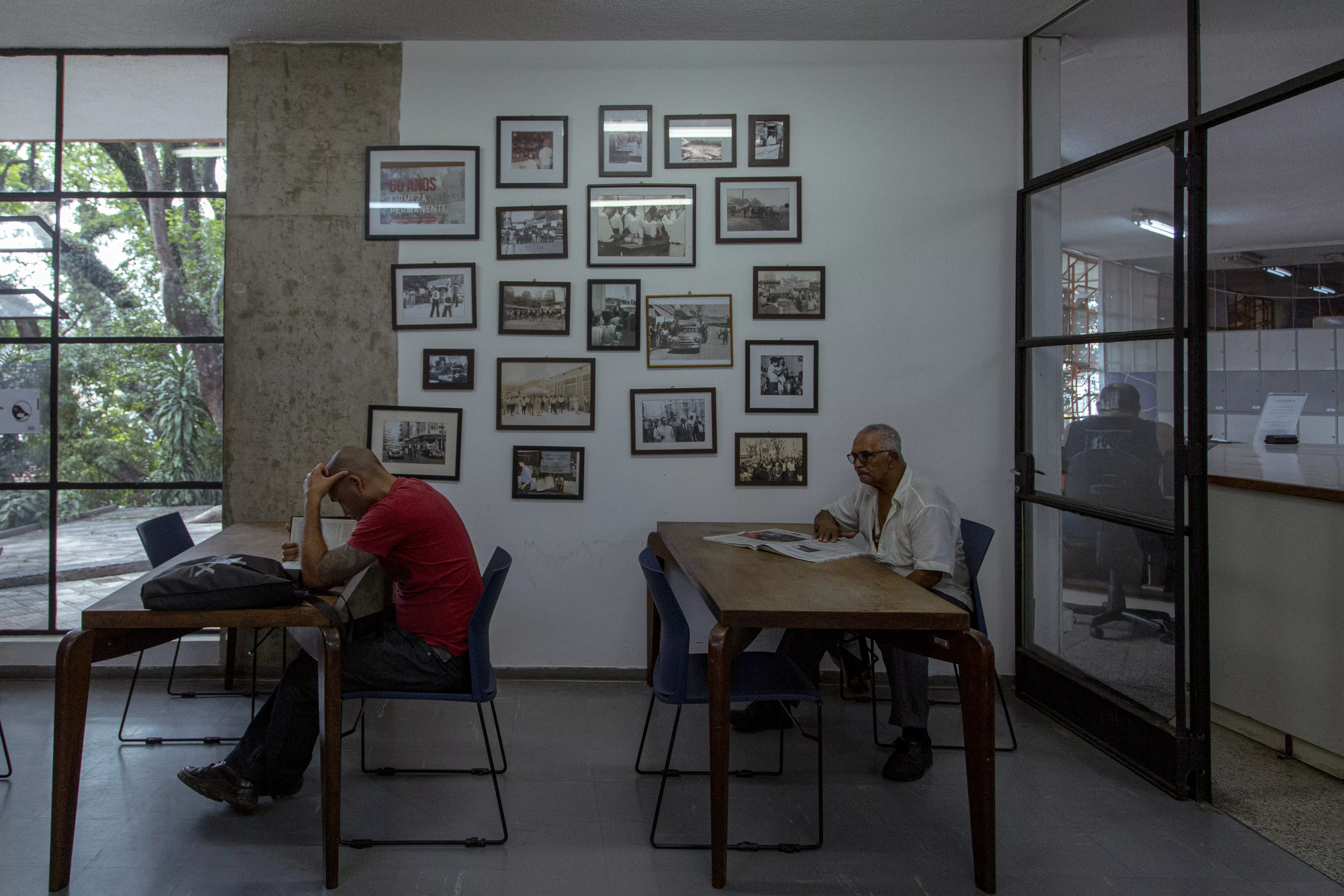 Entrada do Centro de Memória Queixadas, que fica dentro da Biblioteca Padre José de Anchieta, localizada na Vila Perus